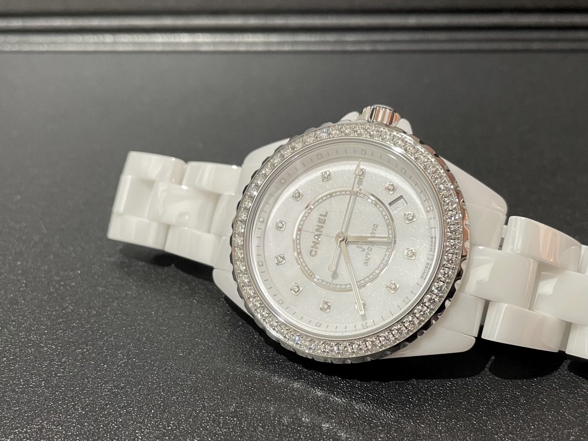 CHANEL J12 CALIBER 12.1 DIAMOND BEZEL, KAMINEスタッフブログ