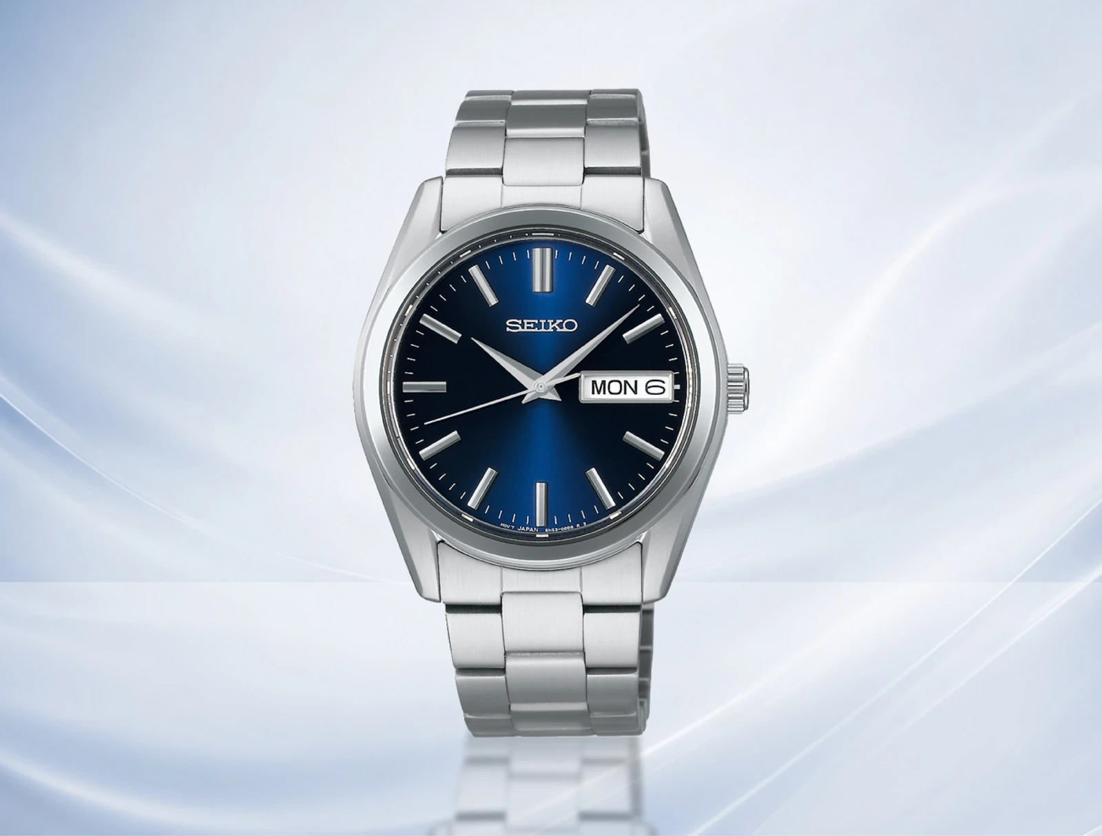 ブルーの文字盤のSEIKOウォッチ