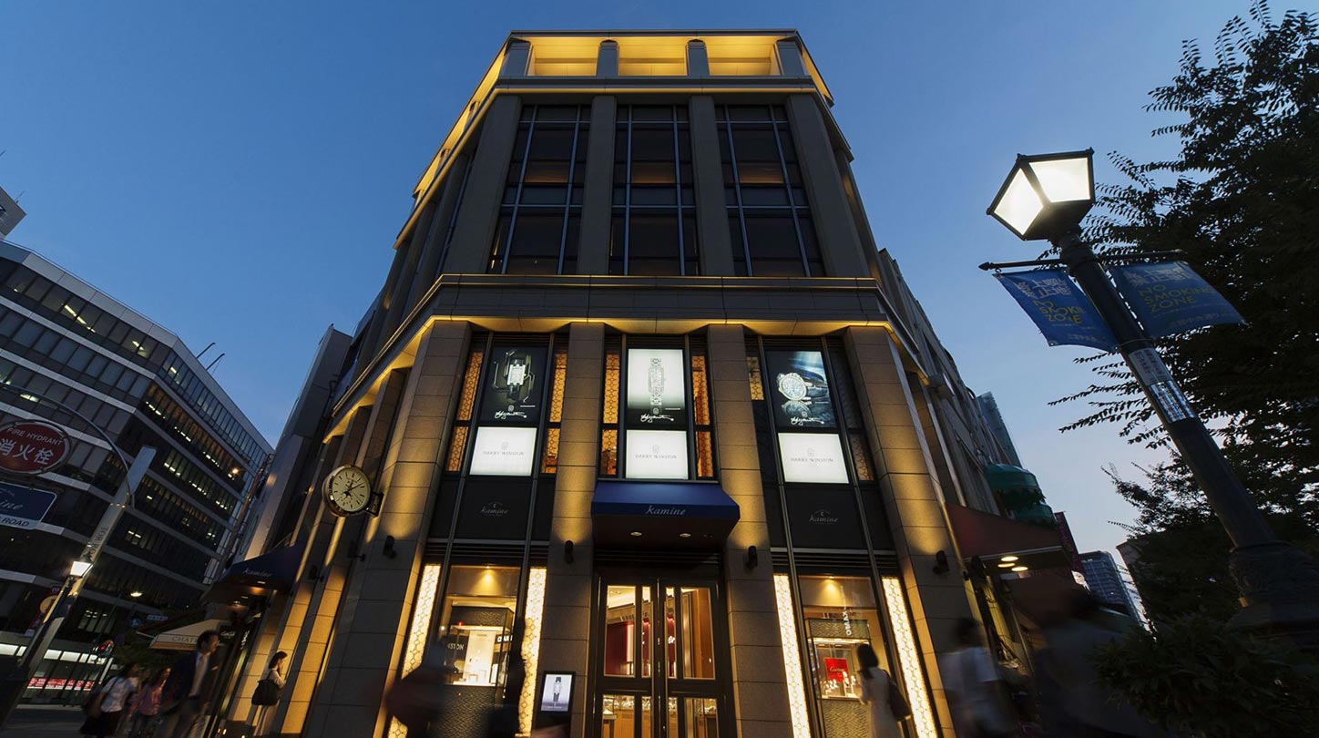 Louis Vuitton Kobe Kyoryuchi store, Japan