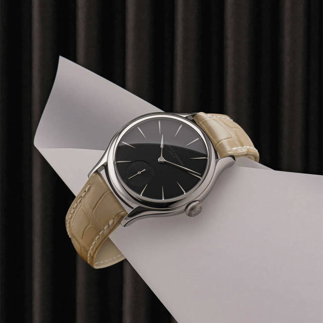 LAURENT FERRIER クラシック・マイクロローター ブラック LCF004.G1.N1G