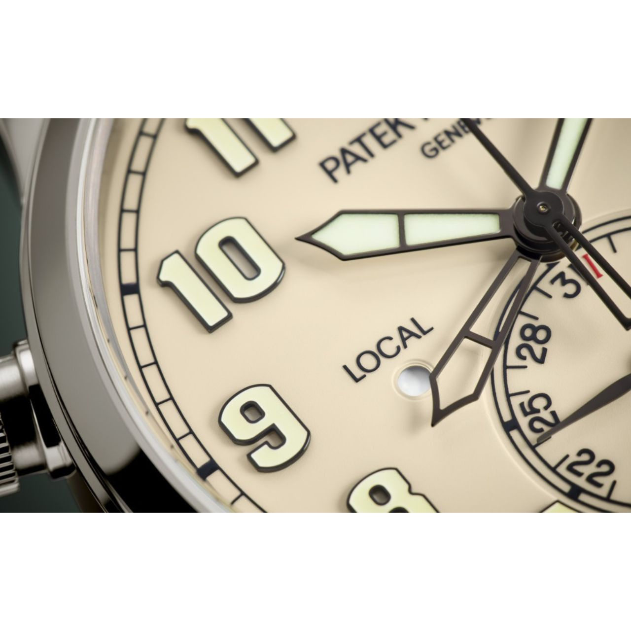 PATEK PHILIPPE カラトラバ・パイロット・トラベルタイム 5524G-010