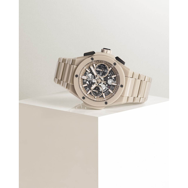 HUBLOT ビッグ・バン インテグレーテッド ベージュセラミック 451.CZ.4620.CZ