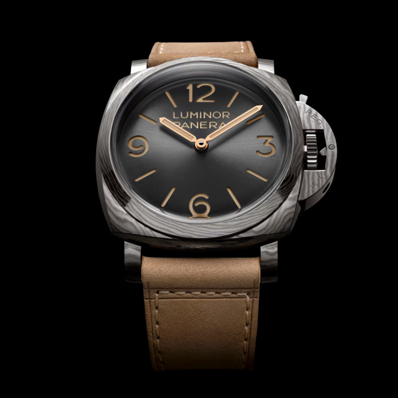 PANERAI ルミノール フォージドチタン PAM01629