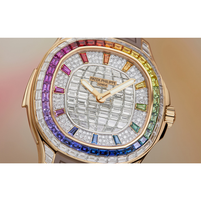 PATEK PHILIPPE アクアノート・ルーチェ《レインボー》ミニットリピーター, ハイジュエリー 5260/355R-001