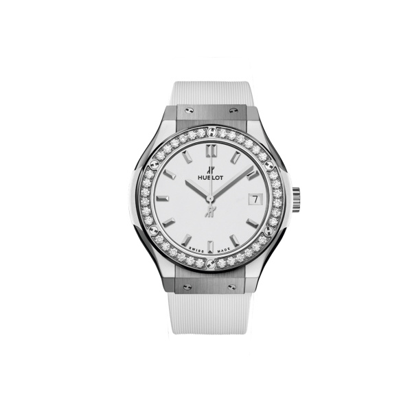 HUBLOT クラシック・フュージョン  チタニウム  ホワイト ダイヤモンド 33mm 581.NE.2010.RW.1204