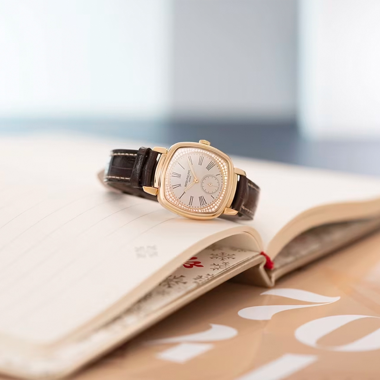 PATEK PHILIPPE ゴンドーロ レディス Ref.7041R-001