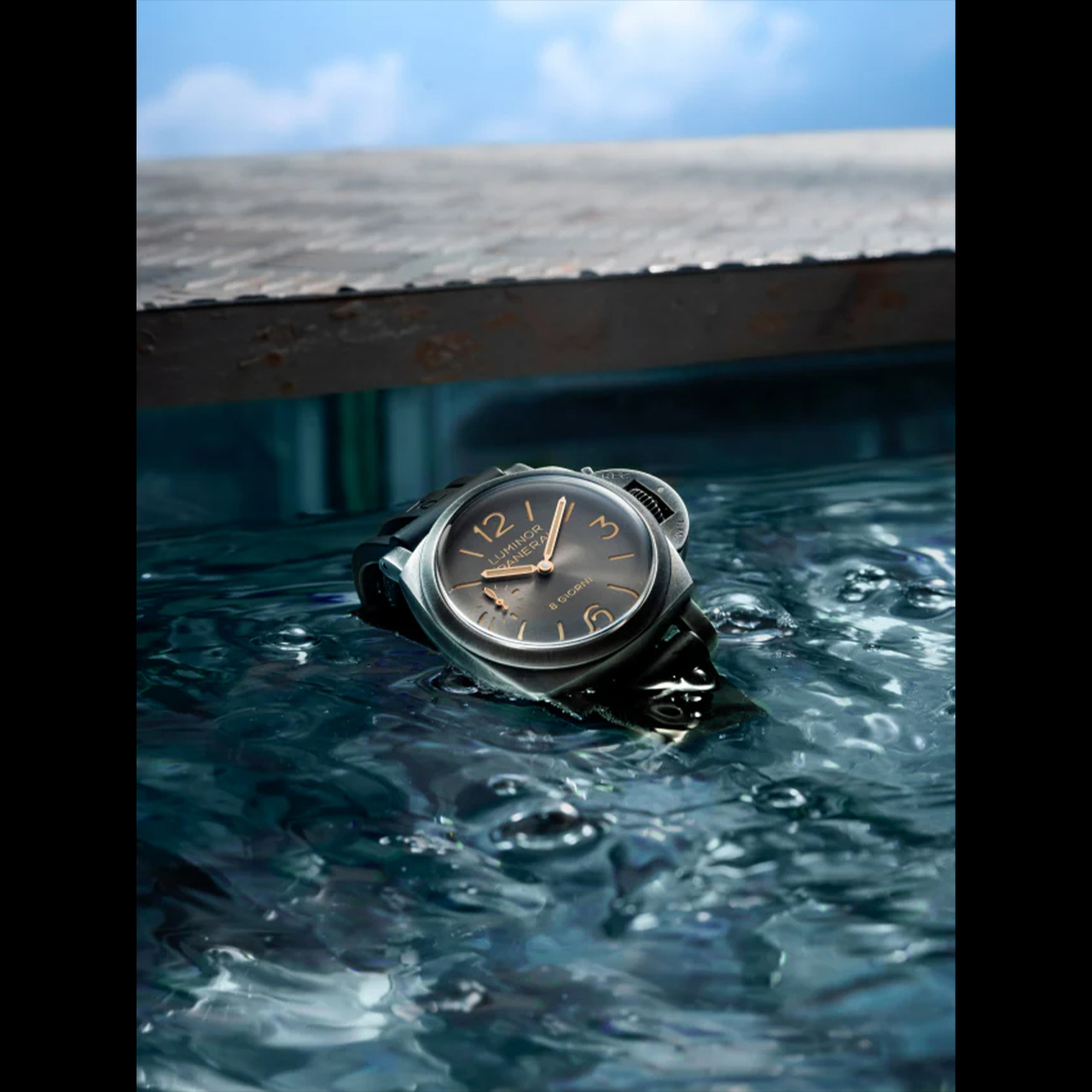 PANERAI ルミノール 8 ジョルニ PAM01733