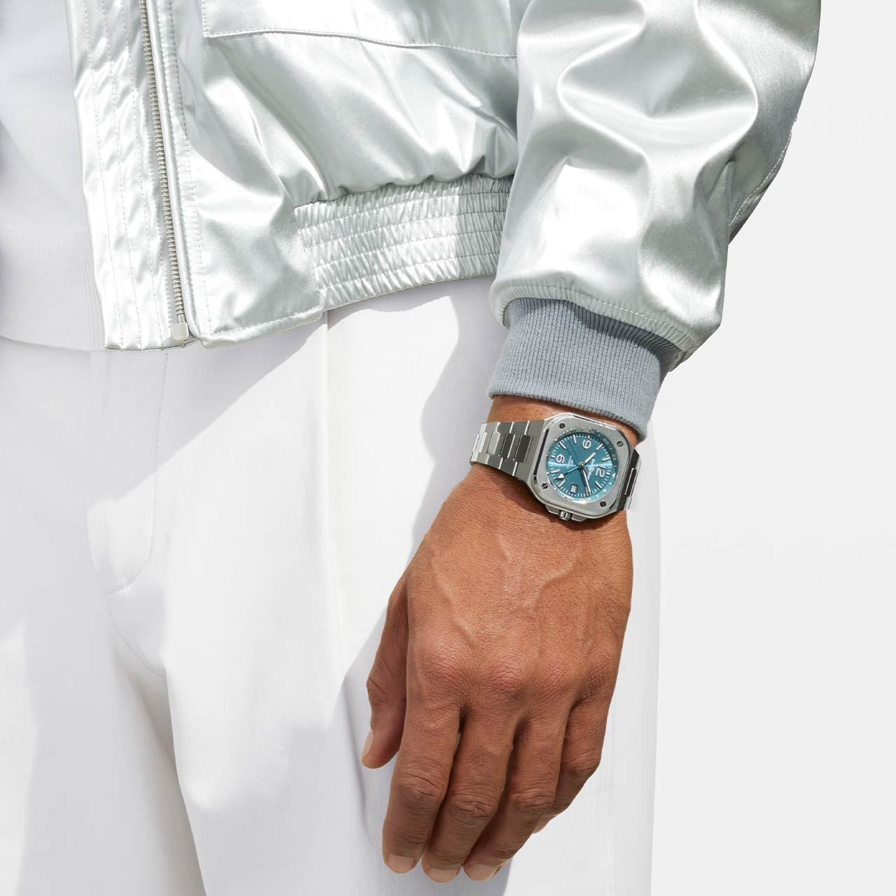 BR 05 GMT スカイブルー BR05G-PB-ST/SST｜Bell & Ross - ベル