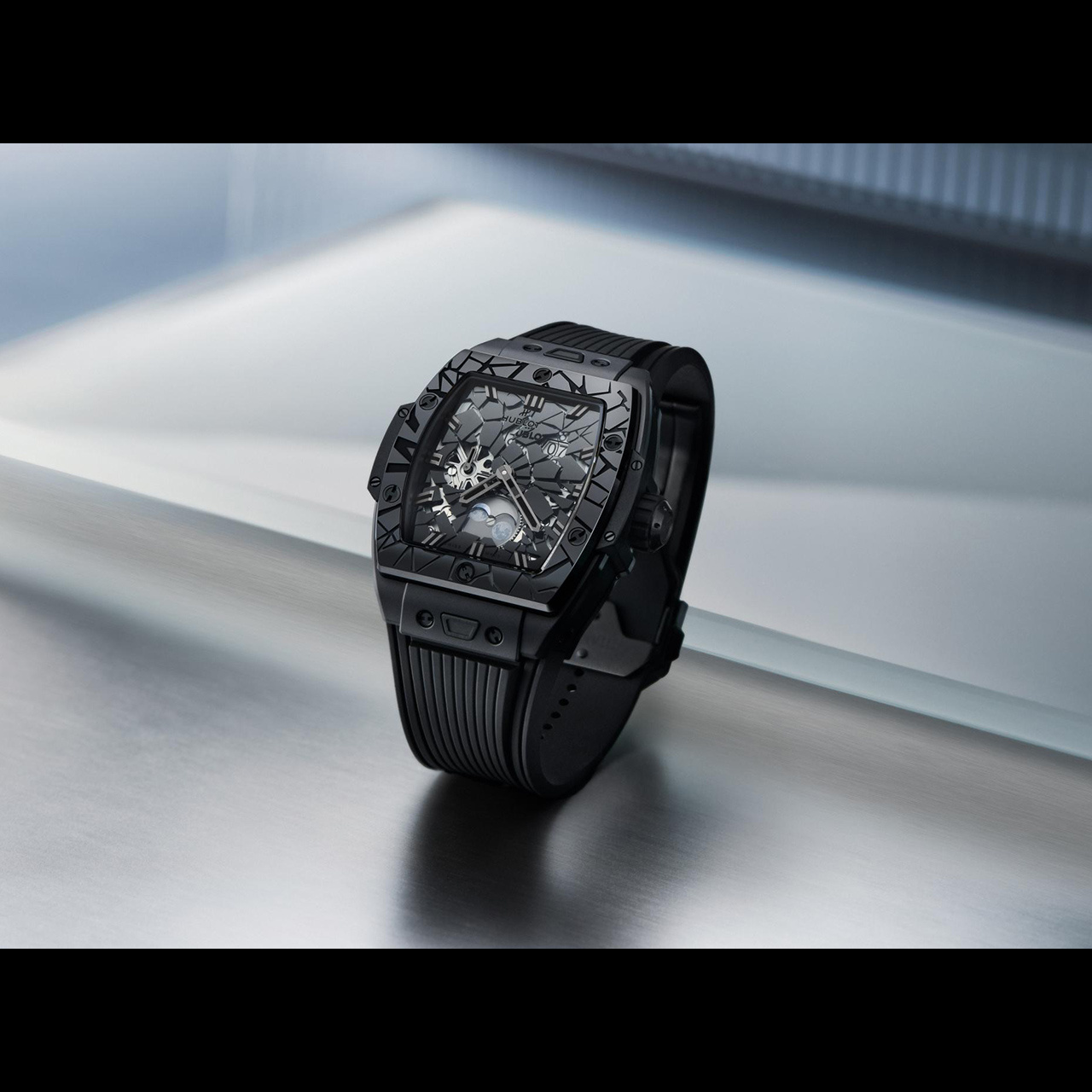 HUBLOT スピリット オブ ビッグ・バン  インパクト オールブラック 647.CX.0140.RX.IMP26