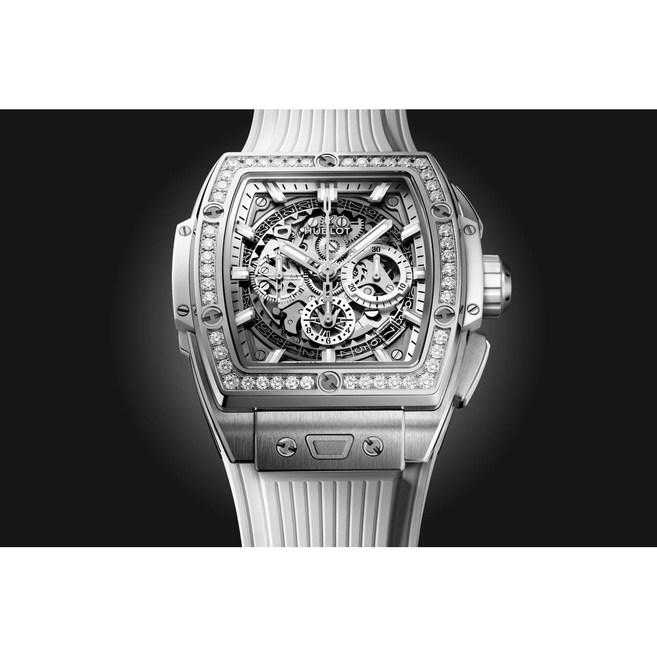 HUBLOT スピリット オブ ビッグ・バン チタニウム ホワイト ダイヤモンド 42mm 642.NE.2010.RW.1204
