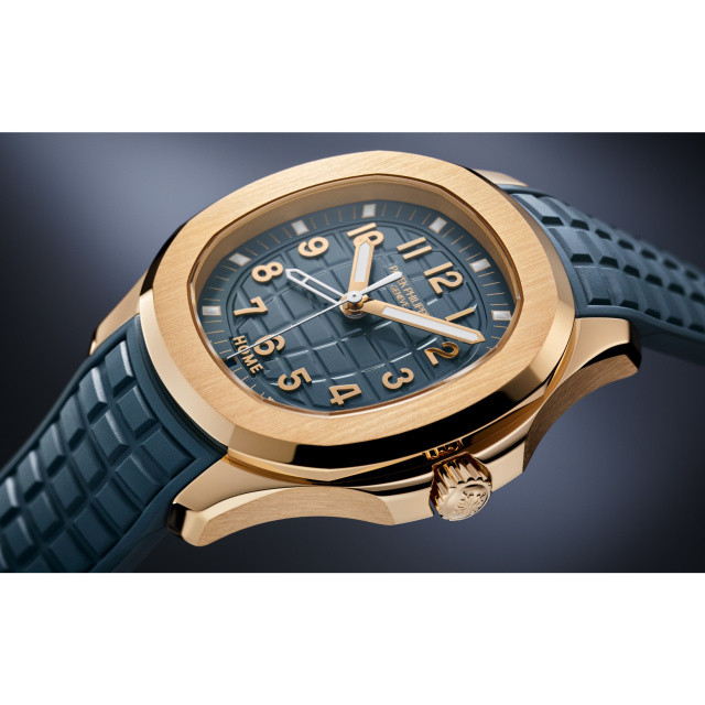 PATEK PHILIPPE アクアノート・トラベルタイム 5269R-001