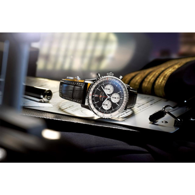 BREITLING ナビタイマー B01 クロノグラフ 43 AB0138211B1P1