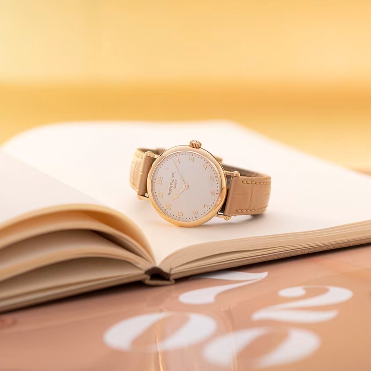 PATEK PHILIPPE 婦人用カラトラバ 7200R-001