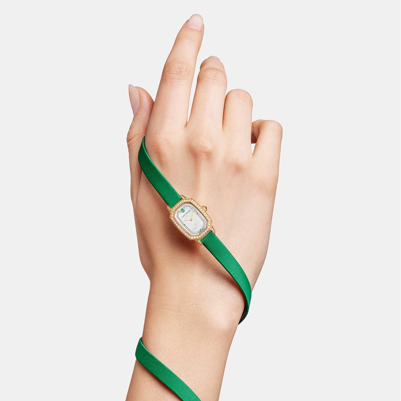 HARRY WINSTON ハリー・ウィンストン エメラルド EMEQHM18RR014