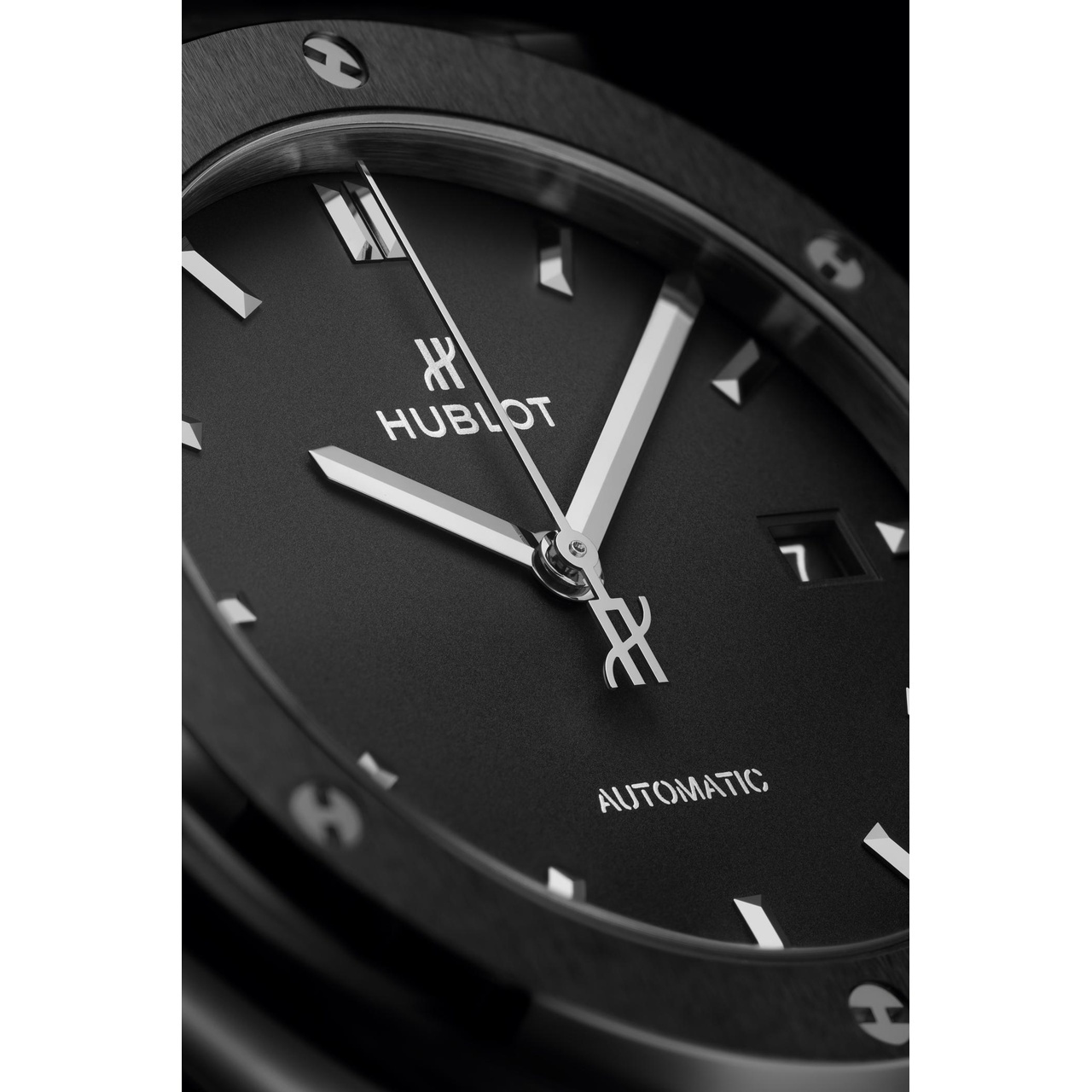 HUBLOT クラシック・フュージョン ブラックマジック 42mm 542.CM.1171.RX