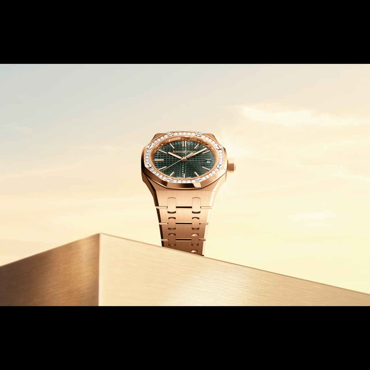 AUDEMARS PIGUET ロイヤル オーク オートマチック 15551OR.ZZ.1356OR.06