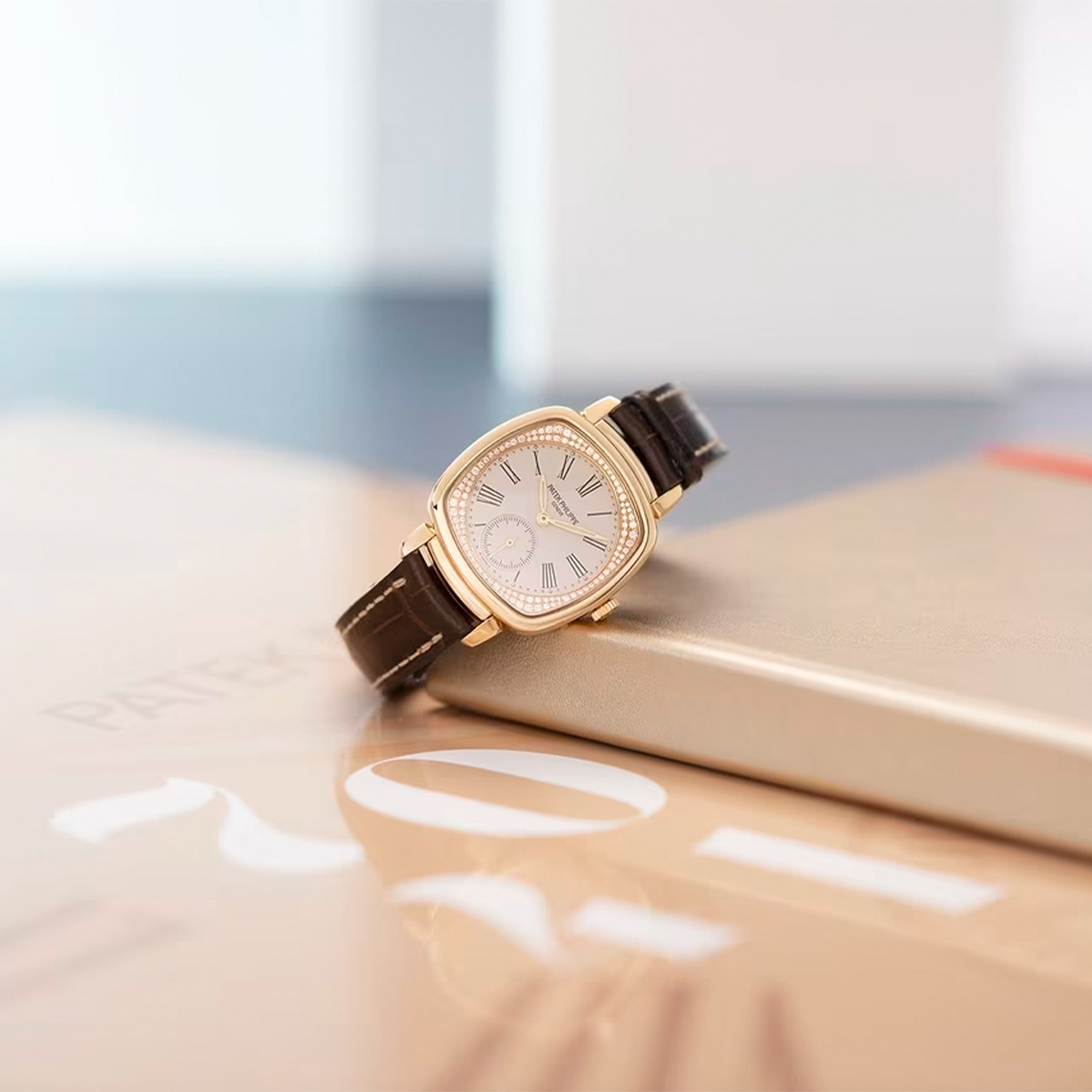 PATEK PHILIPPE ゴンドーロ レディス Ref.7041R-001