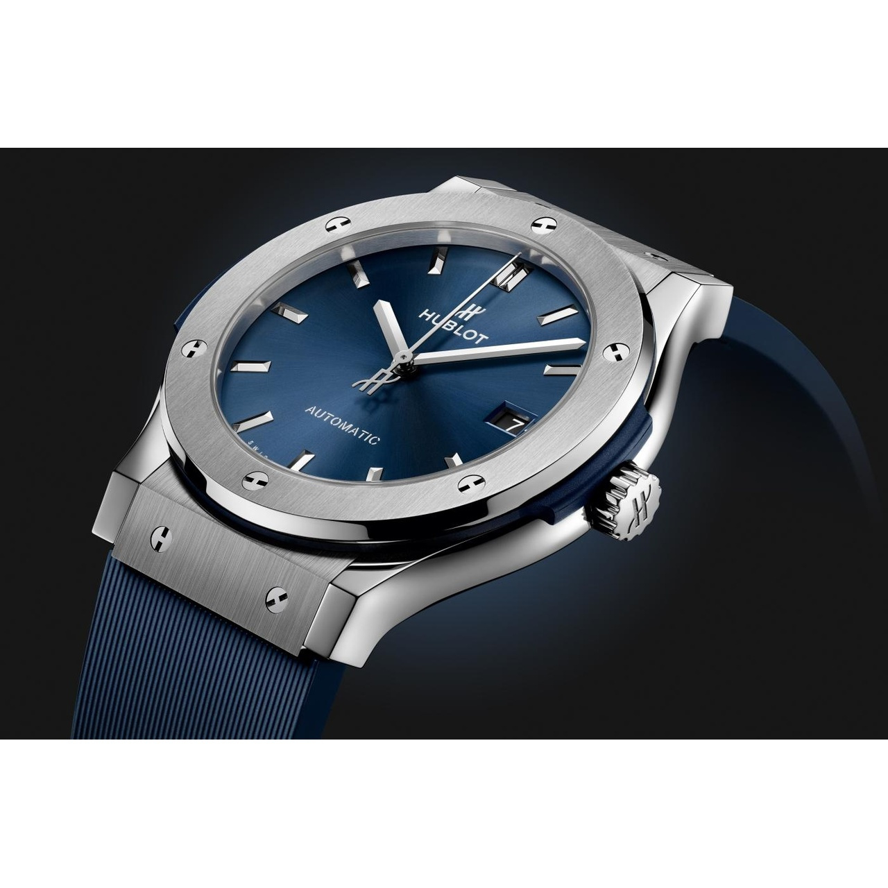 HUBLOT クラシック・フュージョン チタニウム ブルー 45mm 511.NX.7170.RX