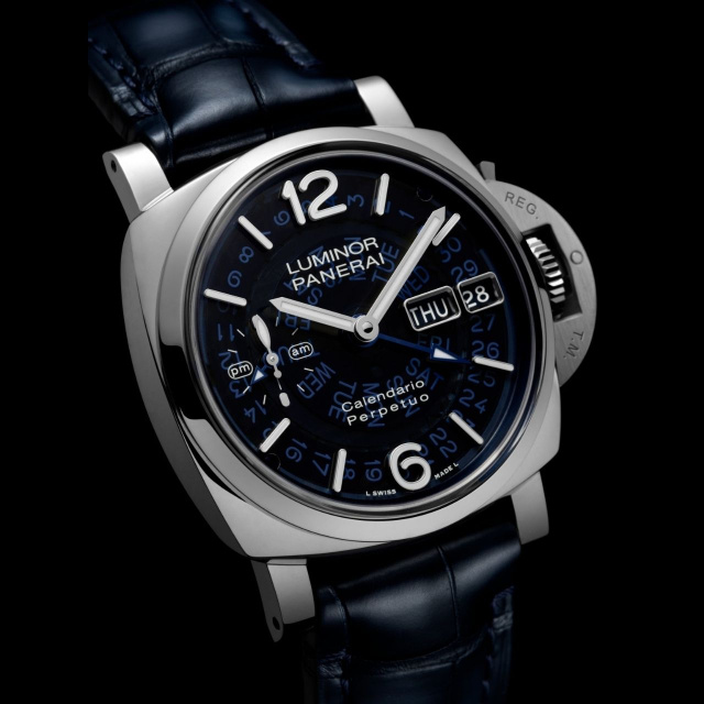 PANERAI ルミノール パーペチュアルカレンダー GMT プラチナテック™ PAM01575