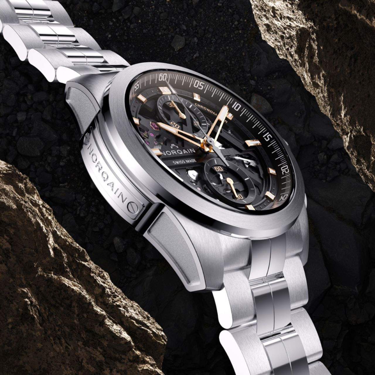 インディペンデンス スケルトン クロノ 42mm NN3200SC/B323/102SKC｜NORQAIN - ノルケイン｜ウォッチ｜神戸三宮  正規時計宝飾店カミネ｜神戸三宮 正規時計宝飾店カミネ