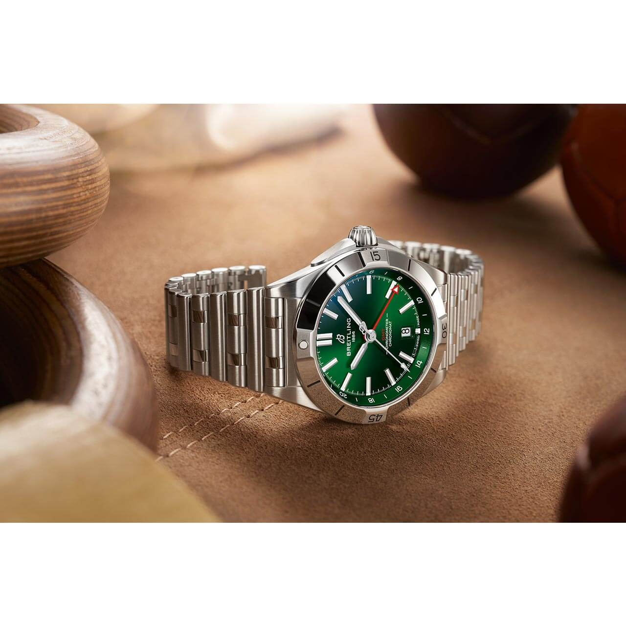 クロノマット オートマチック GMT 40 A32398101L1A1｜BREITLING - ブライトリング｜ウォッチ｜神戸三宮  正規時計宝飾店カミネ｜神戸三宮 正規時計宝飾店カミネ