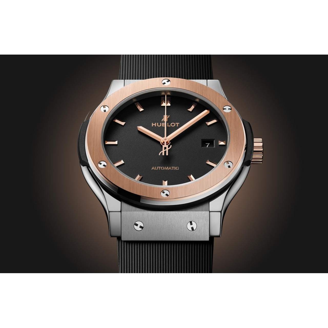 HUBLOT クラシック・フュージョン チタニウム キングゴールド 42mm 542.NO.1181.RX