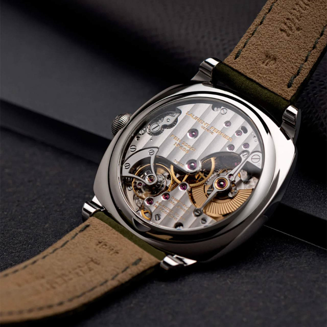 LAURENT FERRIER スクエア・マイクロローター レトロシルバーホワイト LCF013.AC.G3N