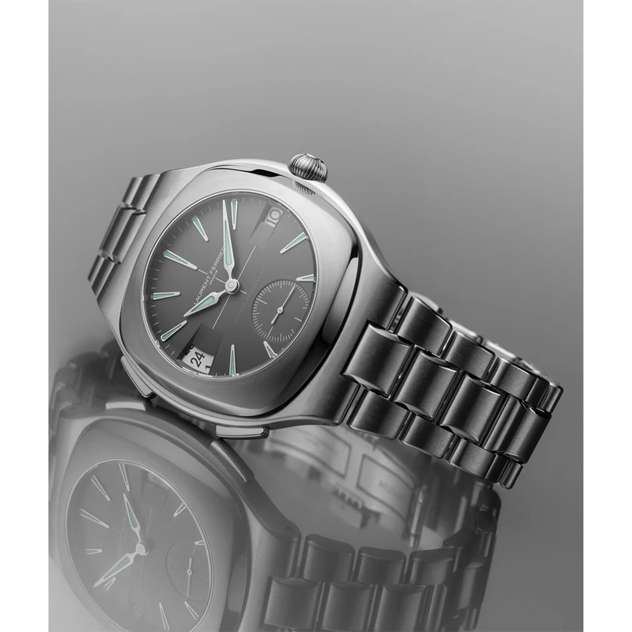 LAURENT FERRIER スポーツトラベラー スレートグレー LCF045.T1.NG1C7