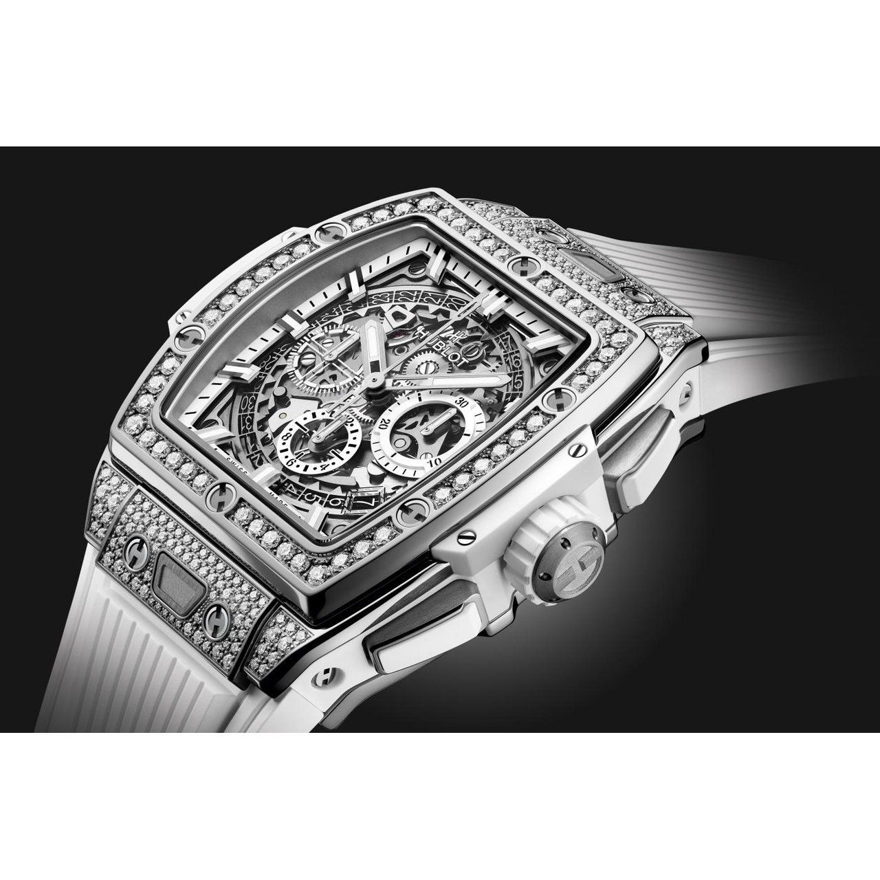 HUBLOT スピリット オブ ビッグ・バン チタニウム ホワイト パヴェ 42mm 642.NE.2010.RW.1604