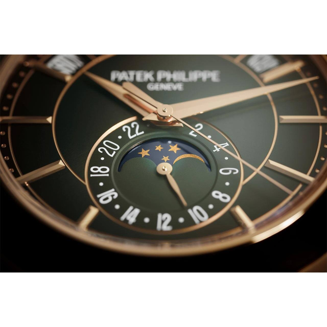 PATEK PHILIPPE 年次カレンダー, ムーンフェイズ 5205R-011