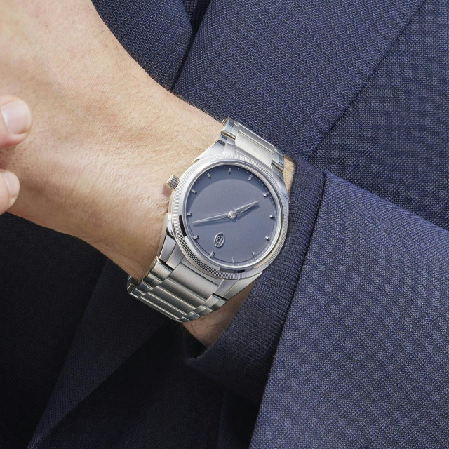 PARMIGIANI FLEURIER トンダ PF マイクロローター プラチナ ストーン・ブルー PFC914-2020022-200182