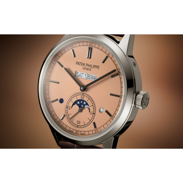 PATEK PHILIPPE インライン永久カレンダー 5236P-010