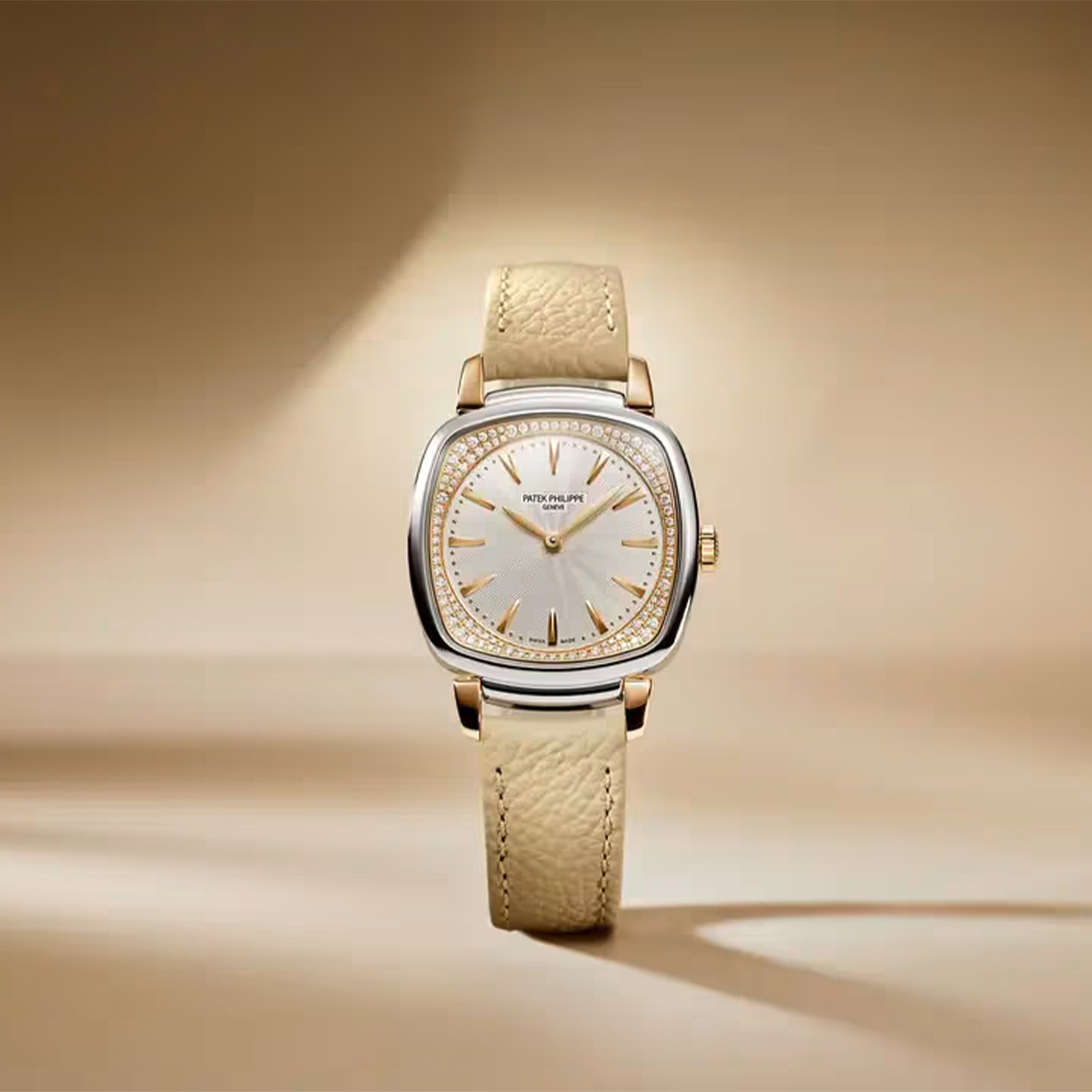 PATEK PHILIPPE ゴンドーロ・レディス・ファースト 7043GR-001