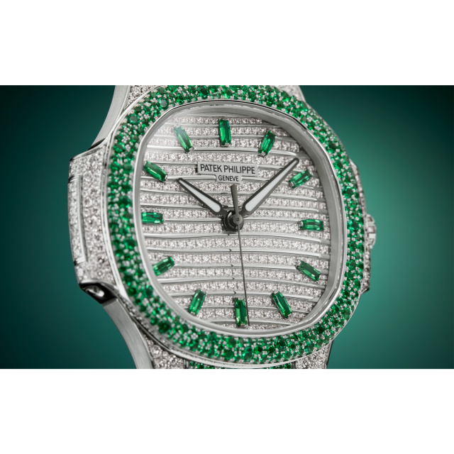 PATEK PHILIPPE 婦人用ノーチラス・ハイジュエリー 7118/1453G-001