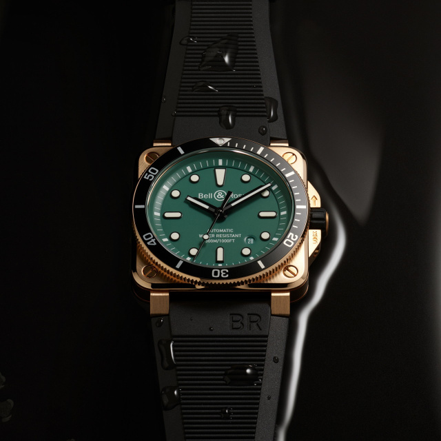 Bell & Ross BR 03-92 ダイバーブラック&グリーンブロンズ BR0392-D-LT-BR/SRB