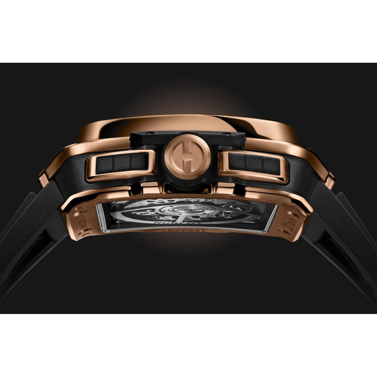 HUBLOT スクエア・バン キングゴールド 42mm 821.OX.0180.RX
