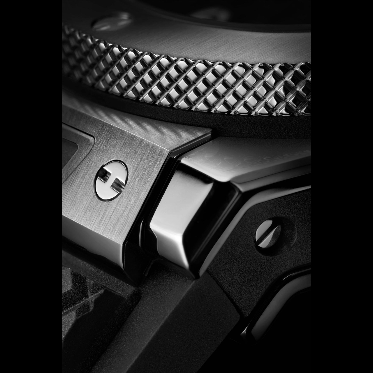 HUBLOT ビッグ・バン オリジナル ウニコ チタニウム 431.NX.1370.RX