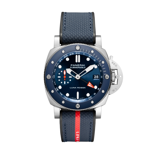 PANERAI サブマーシブル GMT ルナ・ロッサ チタニオ PAM01507