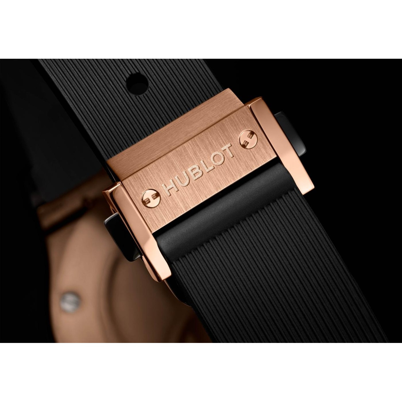 HUBLOT クラシック・フュージョン キングゴールド ダイヤモンド 33mm 581.OX.1480.RX.1104