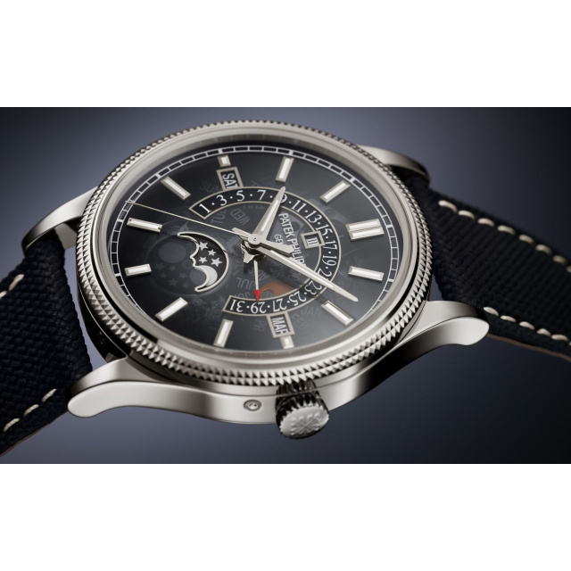 PATEK PHILIPPE レトログラード日付表示針付永久カレンダー 6159G-001