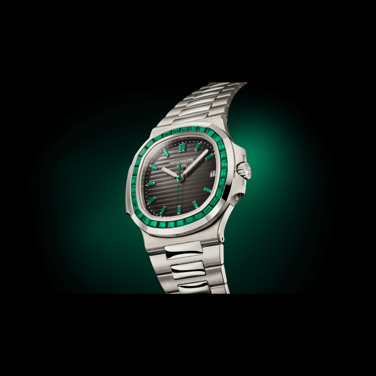 PATEK PHILIPPE ノーチラス 5711/113P-001