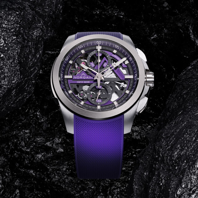 NORQAIN インデペンデンス・スケルトン・クロノ 42mm NNT3200C/P320
