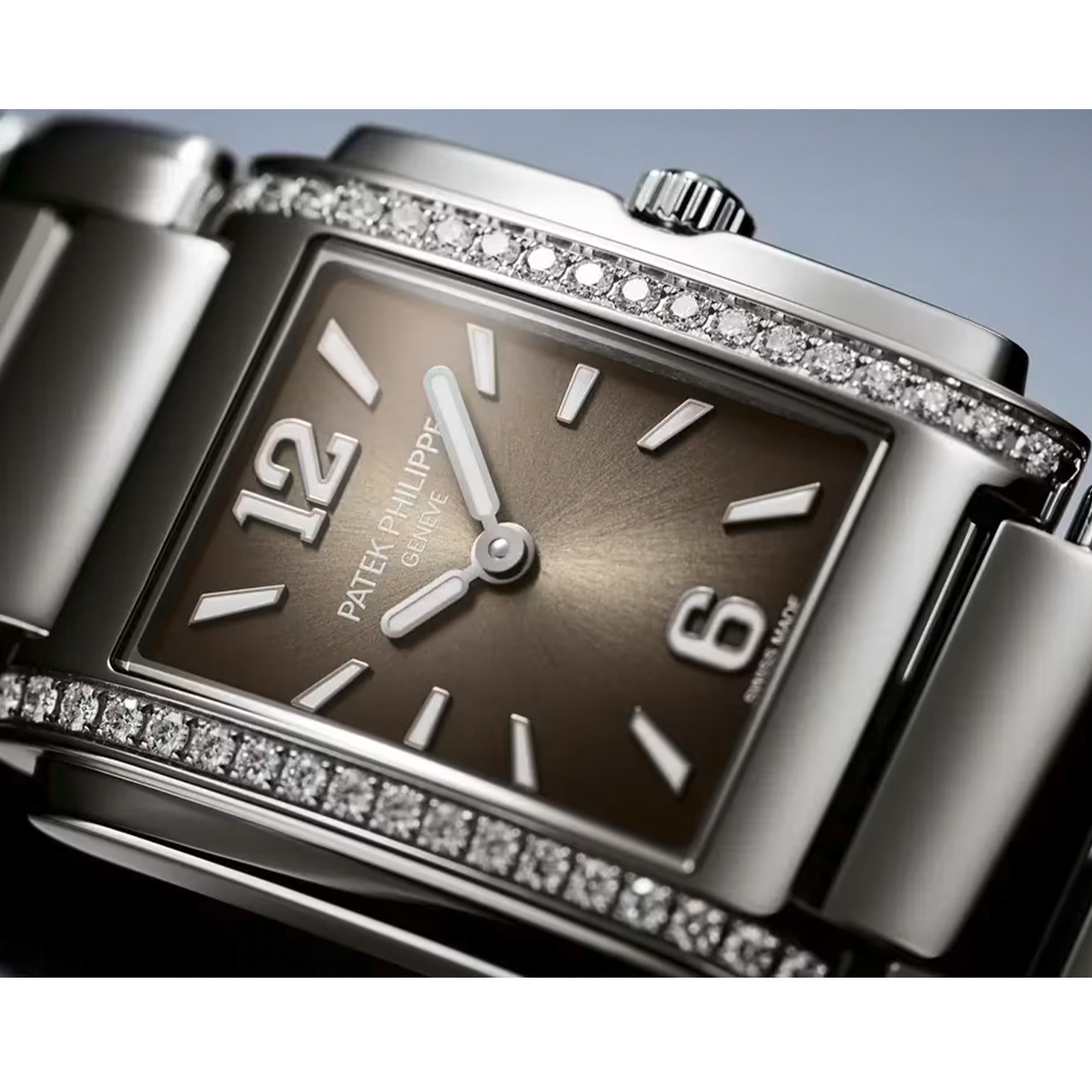 PATEK PHILIPPE TWENTY~4 4910/1200A-010