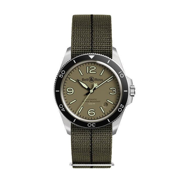 Bell & Ross BR V2-92 MILITARY GREEN BRV292-MKA-ST/SF