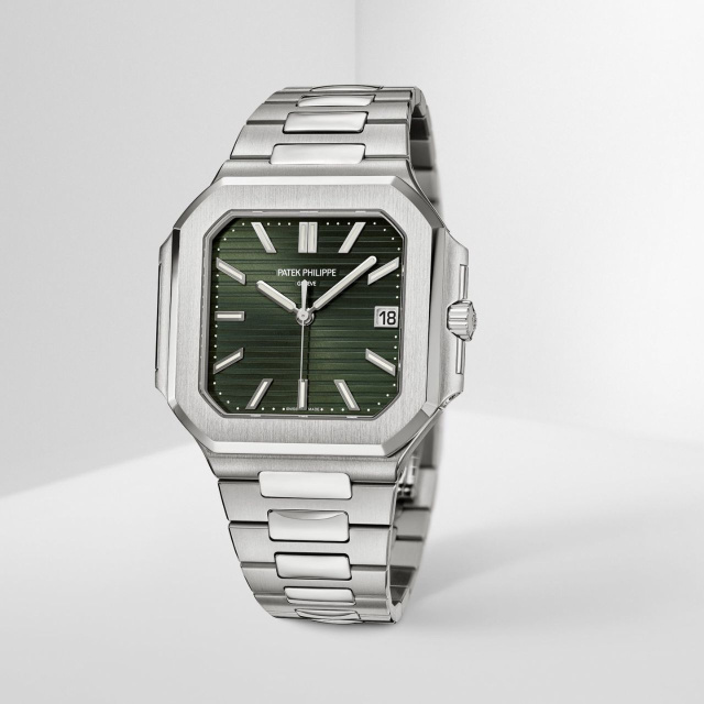 PATEK PHILIPPE キュビタス 5821/1A-001