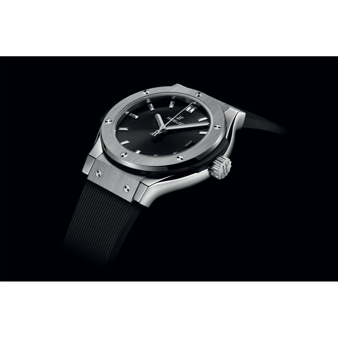 HUBLOT クラシック・フュージョン チタニウム 33mm 581.NX.1470.RX