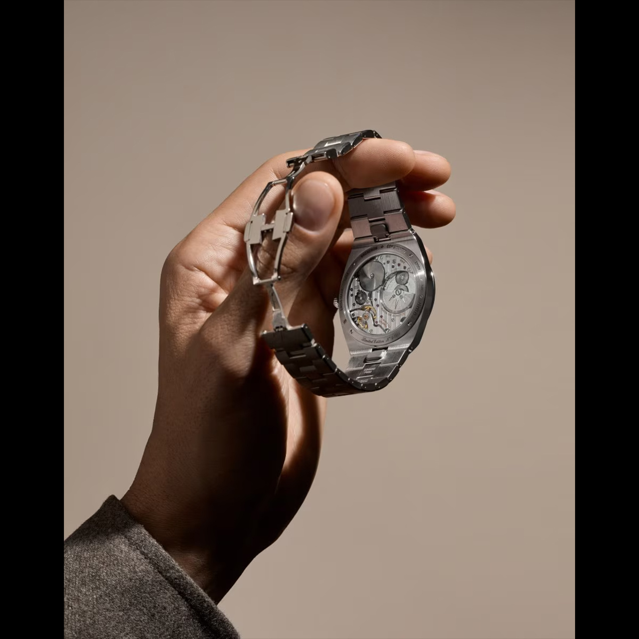 VACHERON CONSTANTIN オートマティック・エクストラフラット 2500V/220P-H028