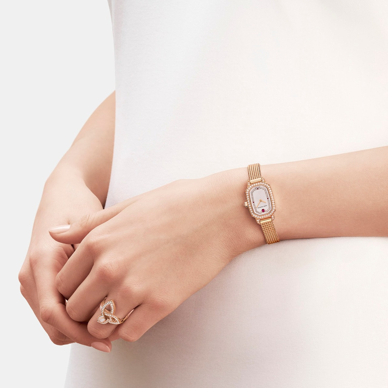 HARRY WINSTON ハリー・ウィンストン エメラルド EMEQHM18RR011
