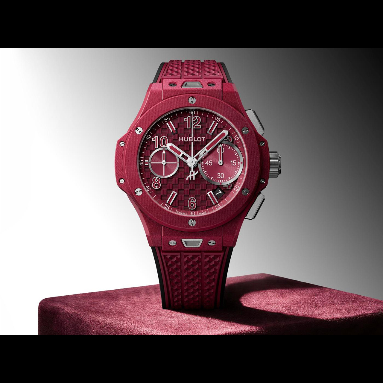 HUBLOT ビッグ・バン オリジナル ソフトタッチ オールレッド 431.RXR.2770.RX.VEL