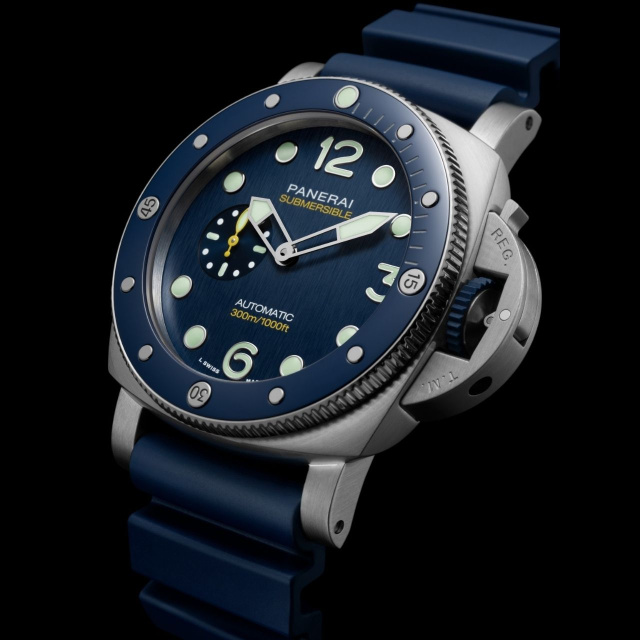 PANERAI サブマーシブル クアランタクアトロ マイク・ホーン PAM01676